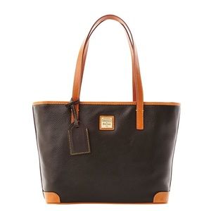 Black Dooney and Bourke Medium Purse